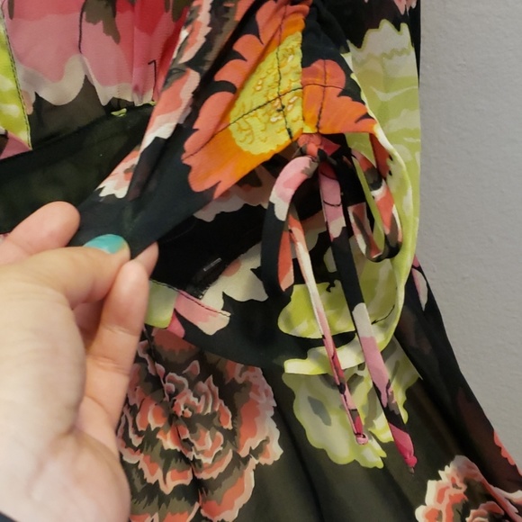 Cabi XS Sheer Floral Blouse/Swimsuit Coverup - Picture 3 of 6